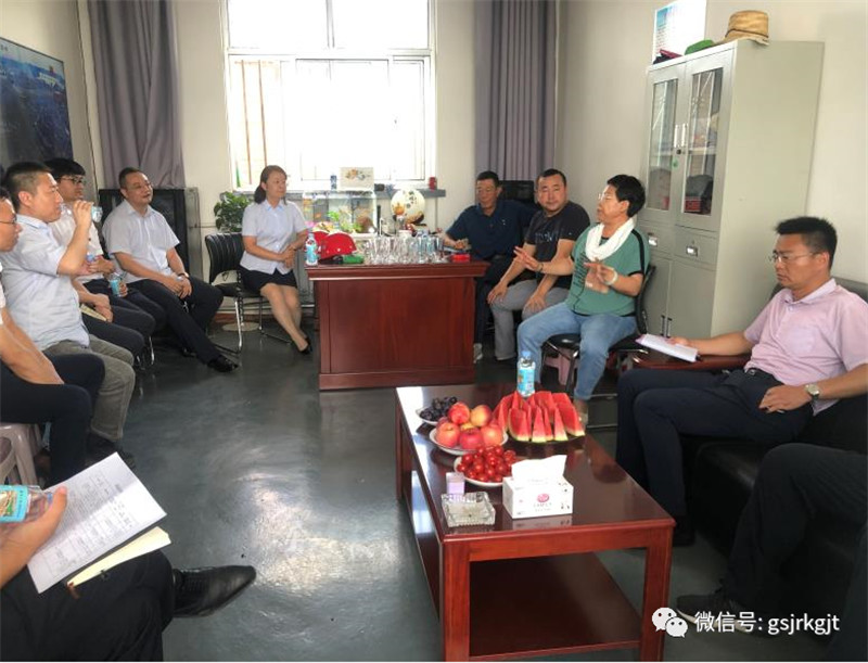 推動重點項目建設(shè)嘉峪關(guān)擔保在行動